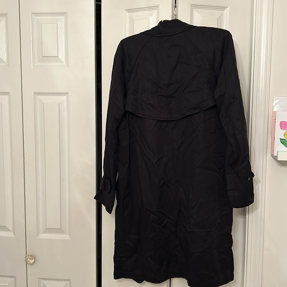 ⭐️ Aritzia black trench coat ⭐️ - Picture 3 of 4
